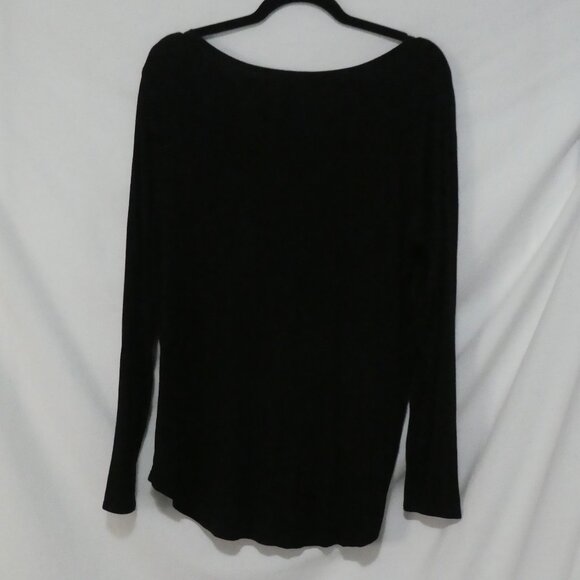 ADDITION ELLE | 1X | Classic Black Long Sleeve Pullover V-Neck Top - Picture 2 of 14